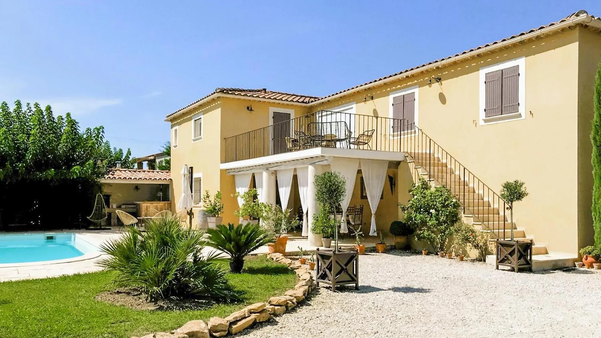 Cozy Home In Sarrians Holiday home